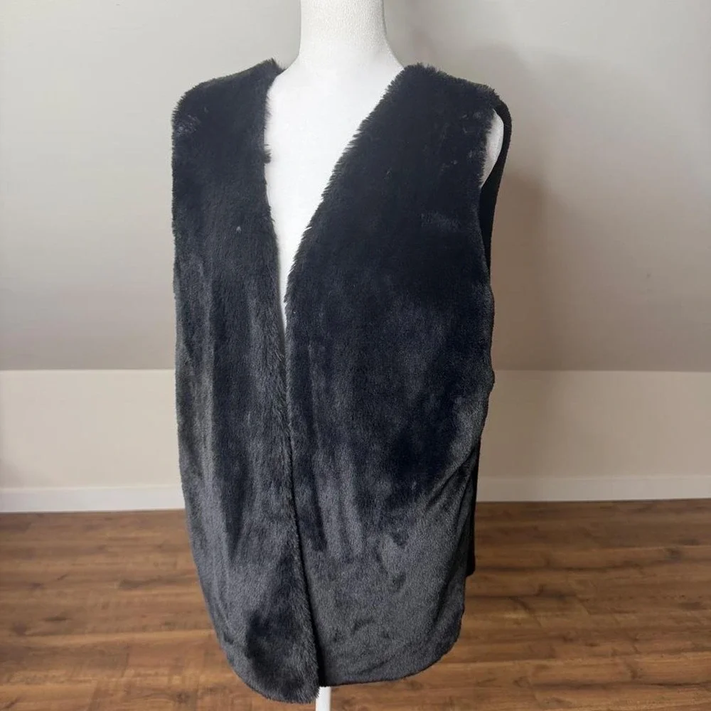 Liz Claiborne Black Faux Fur Open-Front Vest XL Mob Wife Dark Academia Holiday
